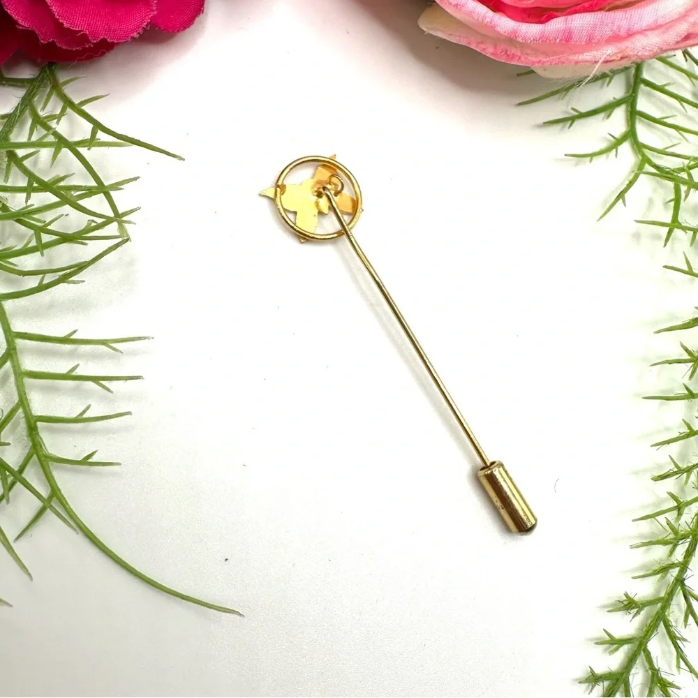 VINTAGE⚜️Golden Butterfly Dainty Lapel Pin - Picture 3 of 4